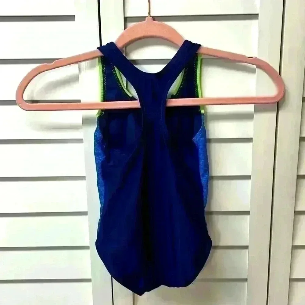 Speedo Big Girls’ Solid Infinity Splice One Piece Swimsuit Size XS